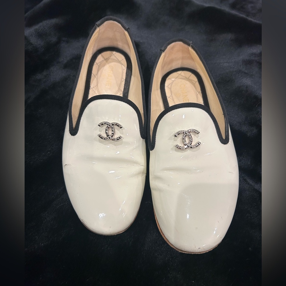 Chanel White Mocassins Loafers Size 7